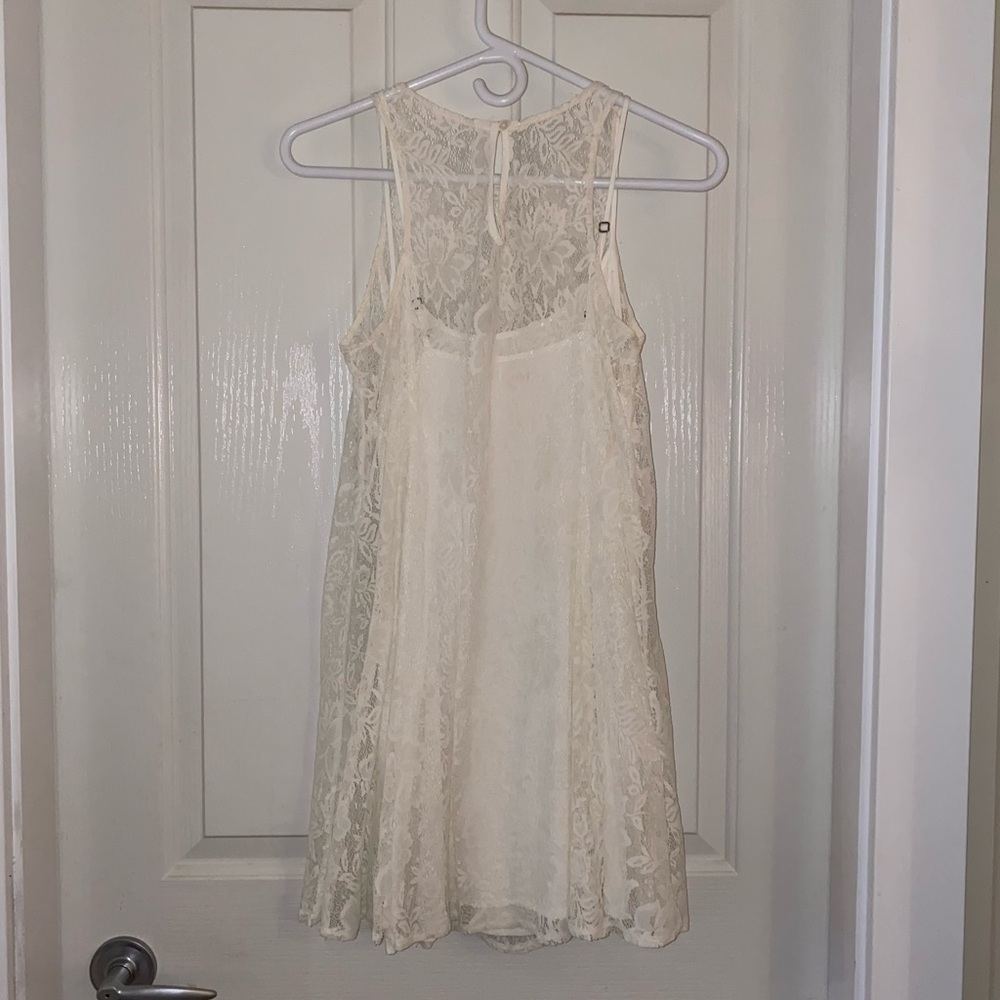 Hollister sleeveless lace dress